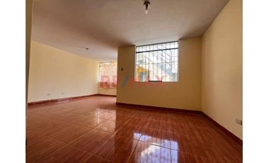 🏡✨ ¡Vendo Casa De 2 Pisos Con Gran Potencial De Inversión En Ciudad Del Deporte  Ventanilla! ✨🏡