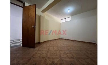 🏡✨ ¡Vendo Casa De 2 Pisos Con Gran Potencial De Inversión En Ciudad Del Deporte  Ventanilla! ✨🏡