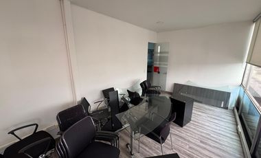 oficina en arriendo en centro. Cod A20307