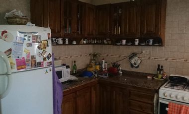Casa en venta en Lanus Oeste