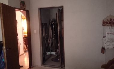 Casa en venta en Lanus Oeste