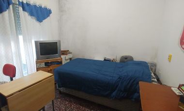 Casa tipo PH 4 Ambientes con cochera