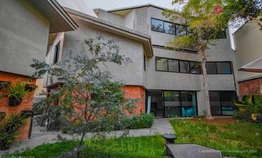 Edificio Corporativo en Providencia en Venta Ideal para Notaria