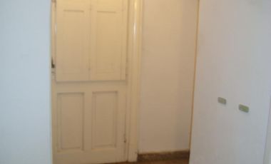 ALQUILER DEPTO EN BURZACO 2 AMB.C/PATIO.EXCEL UBICAC. A 2CDRAS ESTAC. Y MTS AV.ESPORA