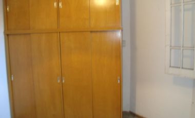 ALQUILER DEPTO EN BURZACO 2 AMB.C/PATIO.EXCEL UBICAC. A 2CDRAS ESTAC. Y MTS AV.ESPORA