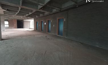 oficina en arriendo en los balsos. Cod A775937