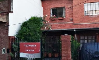 Triplex en venta 5 ambientes / Olivos- Vicente Lopez