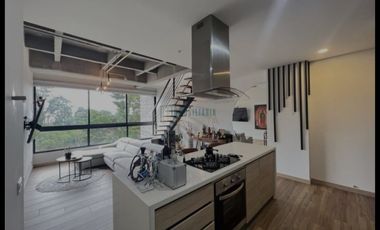 apartamento en arriendo/venta en loma del escobero. Cod V13932