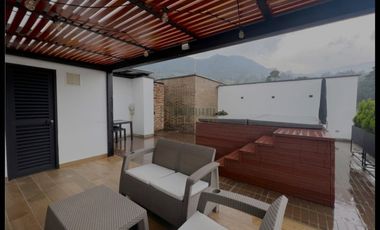 apartamento en arriendo/venta en loma del escobero. Cod V13932