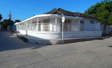 casa-local en venta en malambo. Cod V8058