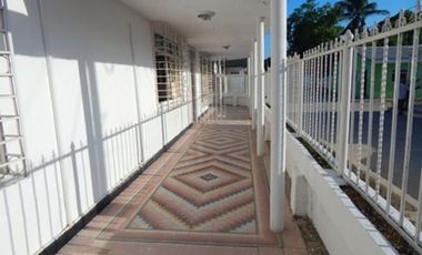 casa-local en venta en malambo. Cod V8058
