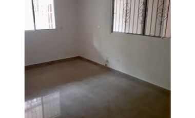 SE VENDE CASA EN EL BOSQUE $240,000 AM