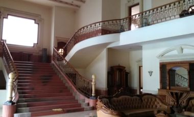 7 Bedroom Townhouse for sale