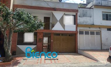 casa en arriendo en el prado. Cod A96283