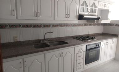 casa en arriendo en el prado. Cod A96283