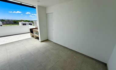 SURPONIENTE EN XARAMA AMPLIA EXCELENTES ESPACIOS