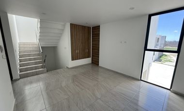 SURPONIENTE EN XARAMA AMPLIA EXCELENTES ESPACIOS