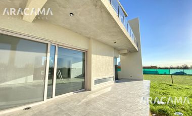 CASA en VENTA en Terralagos  - Canning