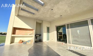 CASA en VENTA en Terralagos  - Canning
