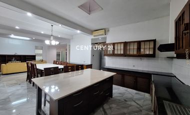 Disewakan Rumah Satu Lantai Dekat Mall Di Pondok Indah