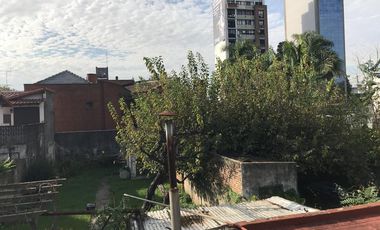 SANTILLI - MANUEL CASTRO 679 - Lomas de Zamora Oeste