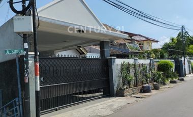 Rumah Siap Huni Di Matraman Ada Akses Kendaraan Umum