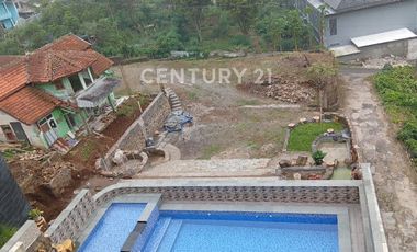 Villa Luminara Ciater Subang, Jawa Barat. Ada Kolam Renang
