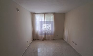 COD. 4684 - SE ARRIENDA CASA - BARRIO: PASEO DEL PUENTE