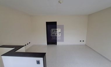 COD. 4684 - SE ARRIENDA CASA - BARRIO: PASEO DEL PUENTE
