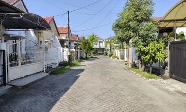 Rumah Graha Sampurna Indah hadap selatan