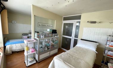 Impecable casa esquina en calle San martin