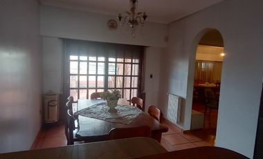 Casa en venta en Quilmes Oeste Centro
