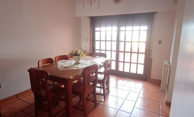 Casa en venta en Quilmes Oeste Centro