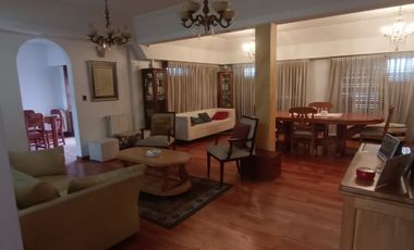 Casa en venta en Quilmes Oeste Centro