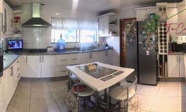 Preciosa casa en parcela de 4d/4b + Quincho en Carampangue