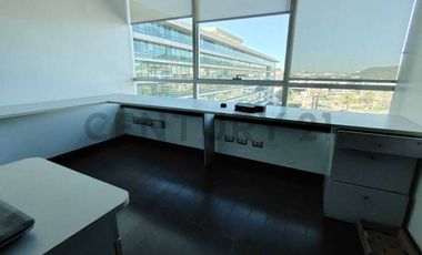 OPORTUNIDAD! OFICINA EN AVDA. LA DEHESA, LUMINOSIDAD Y CONECTIVIDAD