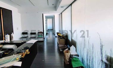 OPORTUNIDAD! OFICINA EN AVDA. LA DEHESA, LUMINOSIDAD Y CONECTIVIDAD