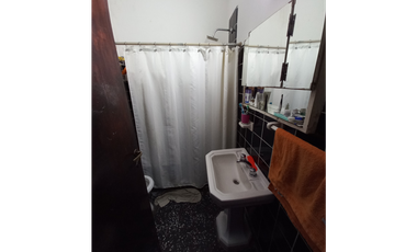 CASA VENTA CALLE ASUNCION Y PARIS