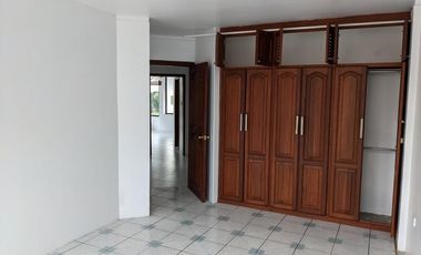 venta de casa, urb. Vista Hermosa