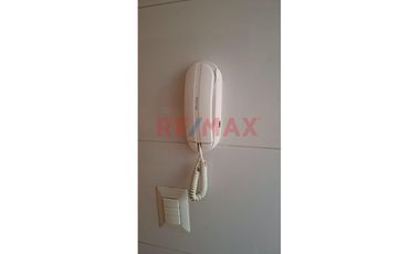 Alquilo Moderno Departamento Semi Amoblado