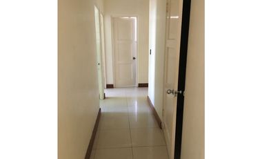 Se vende casa en Los Rios en $389,000  AM