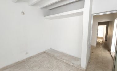 casa en venta en los acacios. Cod V24368
