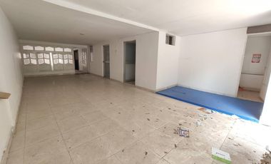 casa en venta en los acacios. Cod V24368