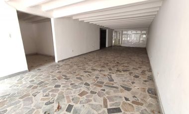 casa en venta en los acacios. Cod V24368