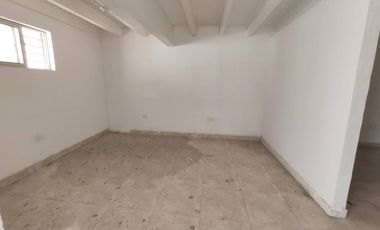 casa en venta en los acacios. Cod V24368