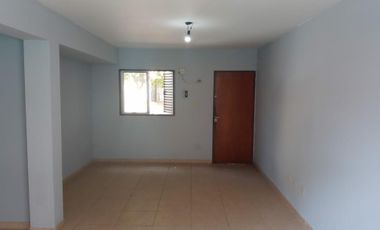 LINDO / BUEN ESTADO   Bº COVIMET   3 DORM  PATIO   ESPACIO ESTACIONAMIENTO   USD 27.000  IMPERIO MAT.518