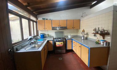 CAOBOS EXCELENTE UBICACION