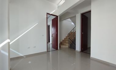 casa en venta en alfaguara. Cod V7379707