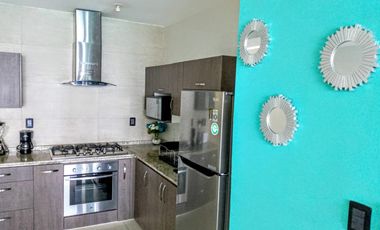 Depa de 3 recamaras con 3 baños completos climatizados y amueblado cuenta con alberca, vista al mar y a la isla de sacrificios en el piso 4.de a 128 m2 y 7:30 mts de frente al boulevard Manuel Ávila Camacho .