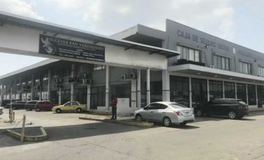 LOCALES EN PH CENTRO COMERCIAL EL CRUCE DE PEDREGAL